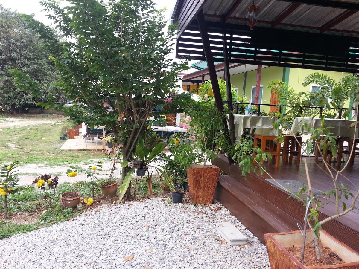 Queue&Bright Resort Ban Pa Tung  Rom bilde